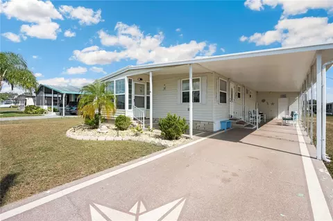 5238 Mary St, Zephyrhills, FL 33542