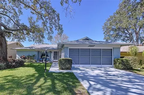 10525 Mira Vista Dr, Port Richey, FL 34668
