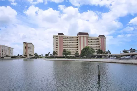 4775 Cove Cir #205, Saint Petersburg, FL 33708