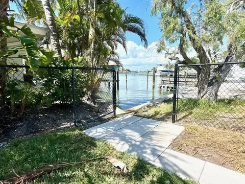 619 59th Ave, Saint Pete Beach, FL 33706