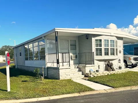 9790 66th St N #235, Pinellas Park, FL 33782