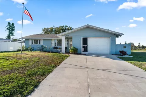 7820 Pineapple Ln, Port Richey, FL 34668