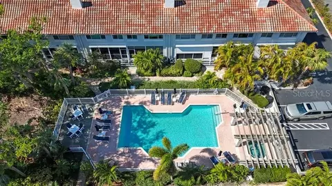 903 Pinellas Bayway S #307, Tierra Verde, FL 33715