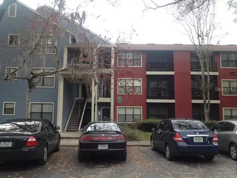 8753 Kauai Ct #301, Tampa, FL 33614
