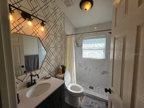 Bath - 6601 Thackston Dr, Riverview, FL 33578 photo 3 of 4