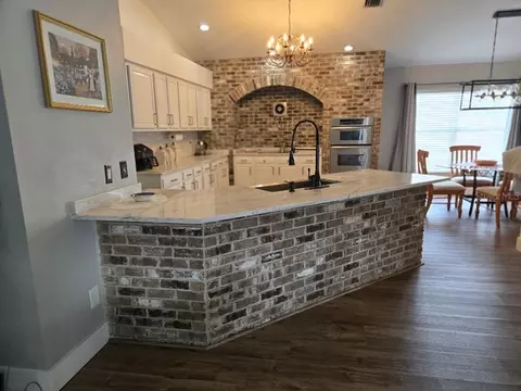 Kitchen - 6601 Thackston Dr, Riverview, FL 33578 photo 2 of 3