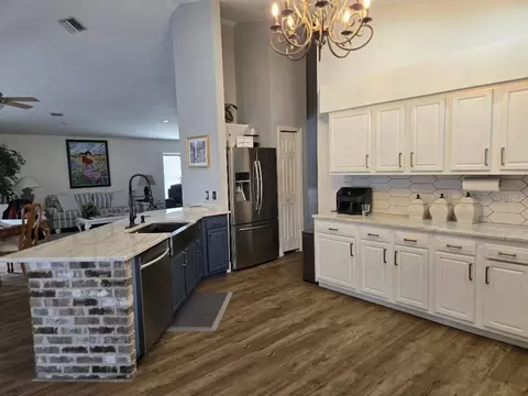 Kitchen - 6601 Thackston Dr, Riverview, FL 33578 photo 3 of 3
