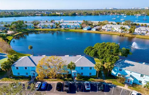 151 Sea Horse Dr SE #D, Saint Petersburg, FL 33705