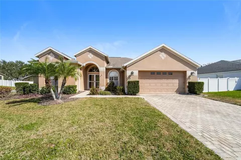 7901 Roundelay Dr, New Port Richey, FL 34654