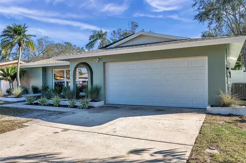 13330 88th Pl, Seminole, FL 33776