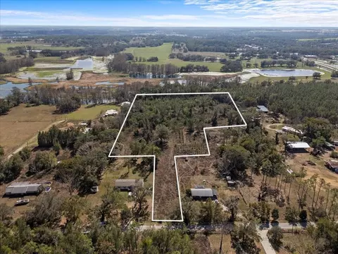 U.s. 301, Dade City, FL 33523