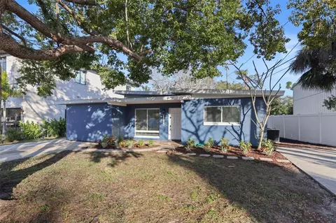 1545 Pasadena Dr, Dunedin, FL 34698