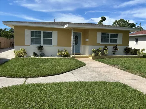 6537 8th Ave N, Saint Petersburg, FL 33710
