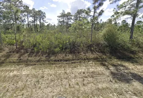707 Magnolia Dr, Indian Lake Estates, FL 33855