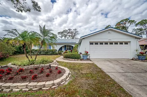 2086 Whitney Pl N, Clearwater, FL 33760