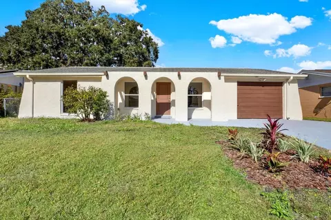 7821 Yucca Dr, New Port Richey, FL 34653