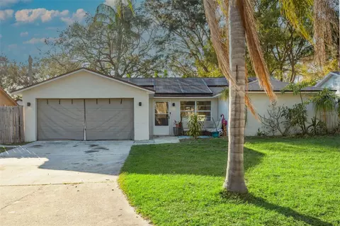 2195 Glen Dr, Safety Harbor, FL 34695