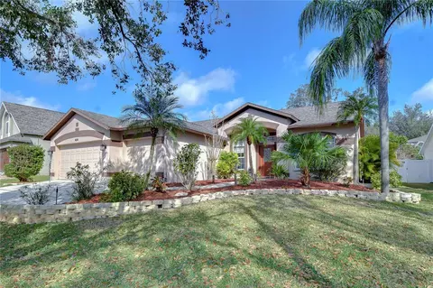 4614 River Close Blvd, Valrico, FL 33596