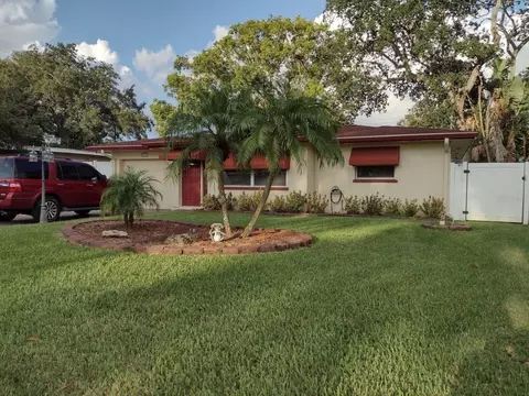 2155 Georgianna St, Largo, FL 33774