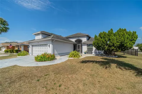 227 N Brockfield Dr, Sun City Center, FL 33573