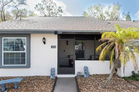 3942 La Costa Ln, Largo, FL 33771