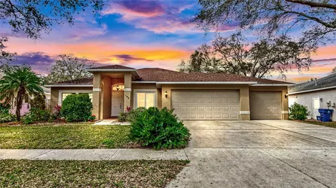 140 Sage Cir, Crystal Beach, FL 34681