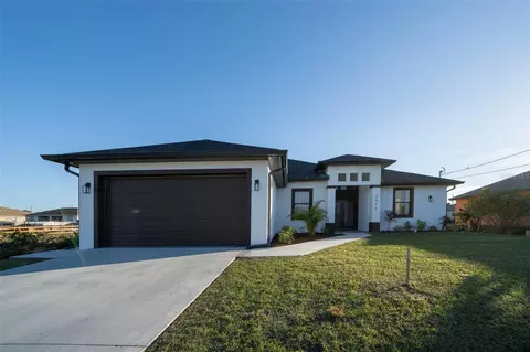 2915 5th St SW, Lehigh Acres, FL 33976