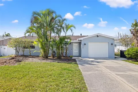 5926 Bayou Grande Blvd NE, Saint Petersburg, FL 33703