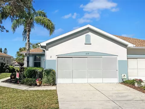 1219 Huntington Greens Dr, Sun City Center, FL 33573
