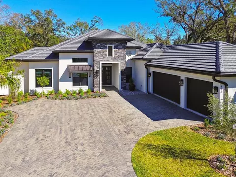 906 S Sterling Ave, Tampa, FL 33629