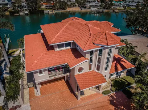 199 21st Ave, Saint Pete Beach, FL 33706
