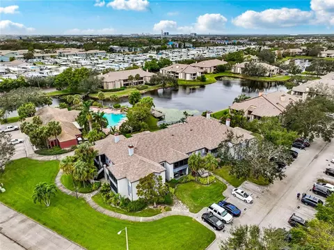 10263 Gandy Blvd N #105, Saint Petersburg, FL 33702