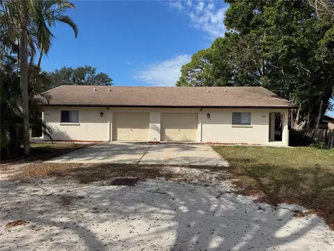 4216 4218 76th St W, Bradenton, FL 34209