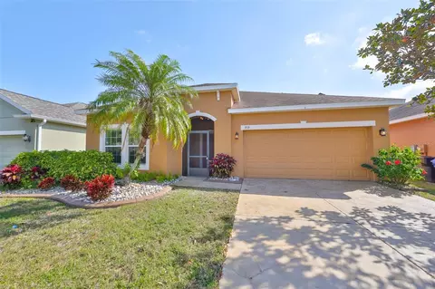 715 Parker Den Dr, Ruskin, FL 33570