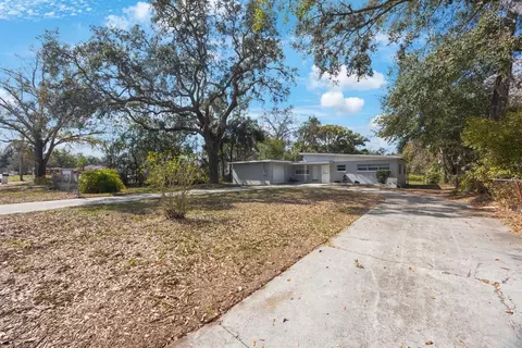 5908 N 32nd St, Tampa, FL 33610