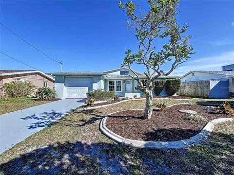13304 Neptune Dr, Hudson, FL 34667