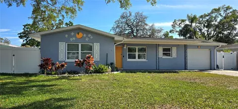 1101 Jackmar Rd, Dunedin, FL 34698 photo 1