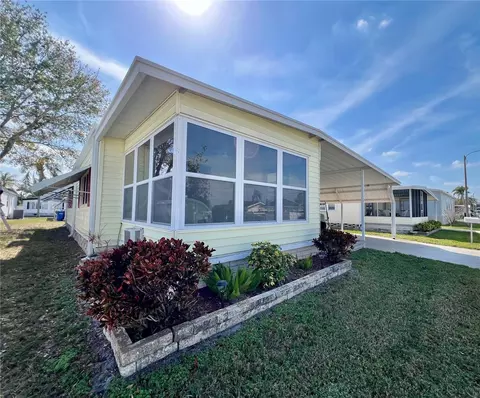 1100 Belcher Rd S #723, Largo, FL 33771