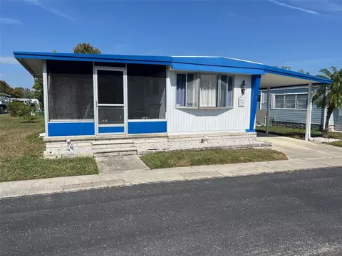 93 Pindo Palm St E, Largo, FL 33770
