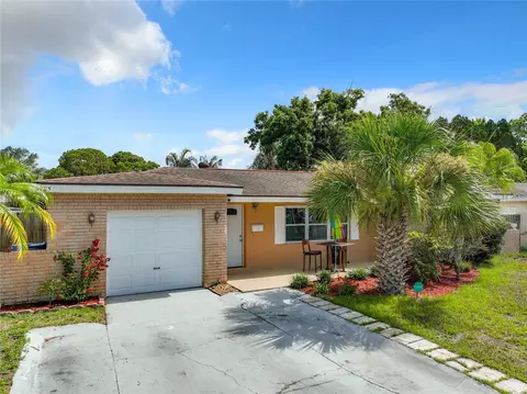 5985 38th Ave N, Saint Petersburg, FL 33710