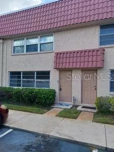 10033 64th Ave N #9, Saint Petersburg, FL 33708