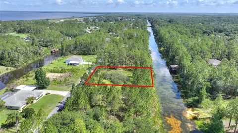 26 Lantana Dr S, Indian Lake Estates, FL 33855
