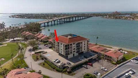 6279 Sun Blvd #605, Saint Petersburg, FL 33715