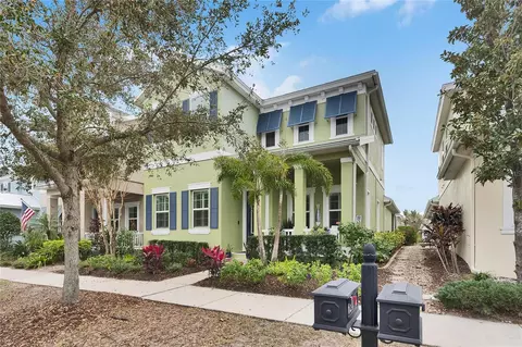 624 Winterside Dr, Apollo Beach, FL 33572