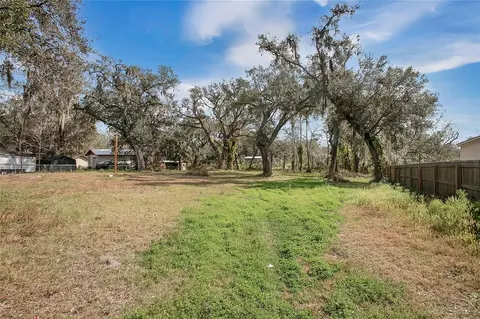 3490 Crest Ln, Mulberry, FL 33860