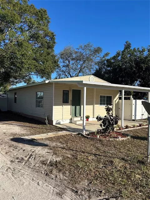 2553 Bermuda St, Clearwater, FL 33763