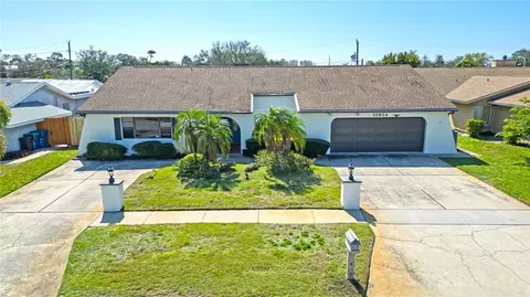 13924 Oak Forest Blvd S, Seminole, FL 33776