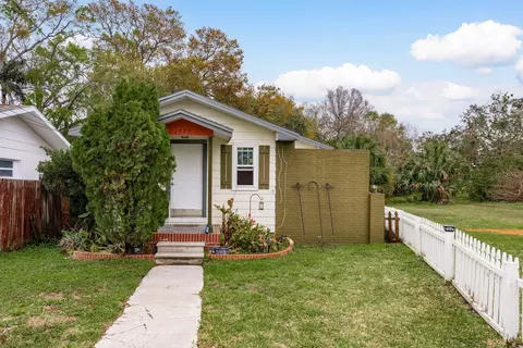 1777 Apache Trl, Clearwater, FL 33755