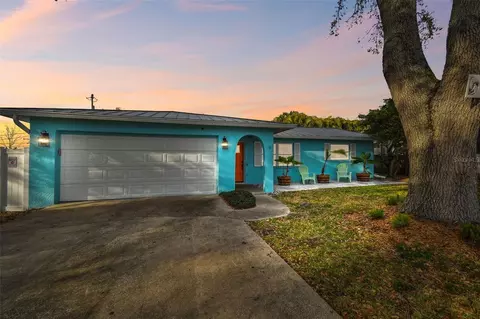 1468 Plateau Rd, Clearwater, FL 33755