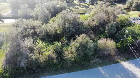 369 San Cristobal Ave, Punta Gorda, FL 33983